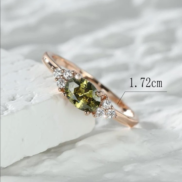 18k Gold Plated Cubic Zirconia Ring - Picture 5 of 6
